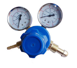 氧氣鋼瓶減壓閥結(jié)構(gòu)圖1